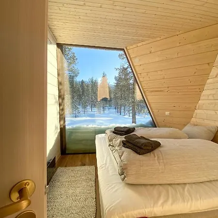 Jaktstuga Trasti & Trine Boutique *