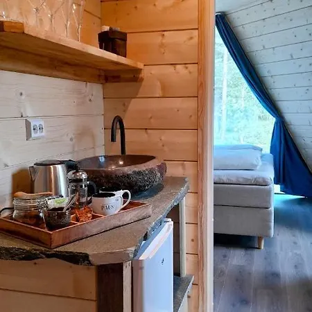 Lodger Trasti & Trine Boutique