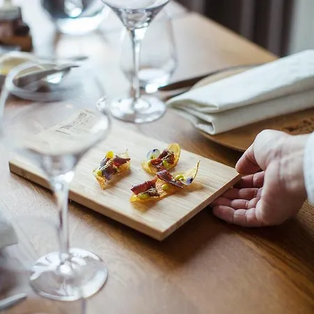 Lodge Trasti & Trine Boutique *