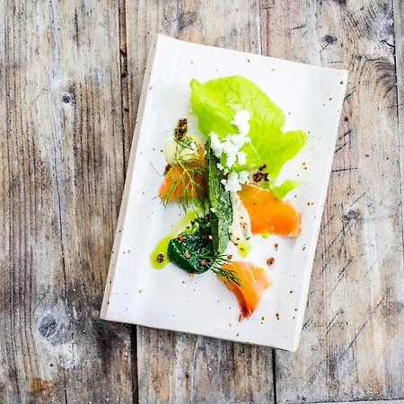 Trasti & Trine Boutique