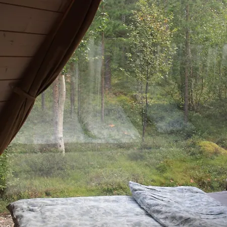 Lodge Trasti & Trine Boutique *